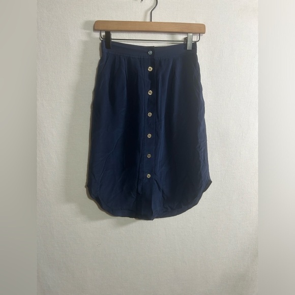 Madewell 100% silk mid length skirt - Picture 2 of 6